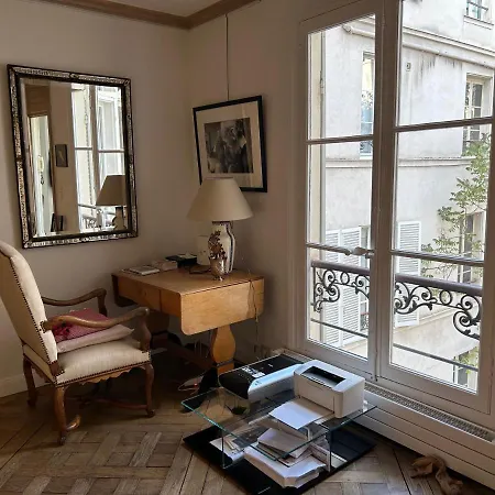 Bed & Breakfast 100m2 Flat D'artiste Paris