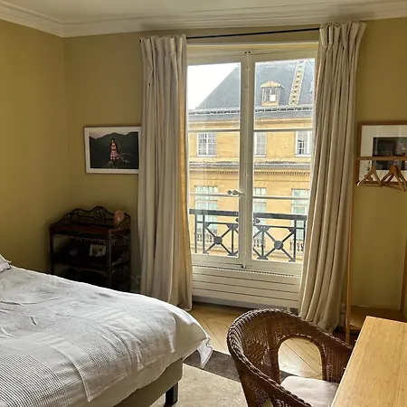 100m2 Flat D'artiste Bed & Breakfast Paris